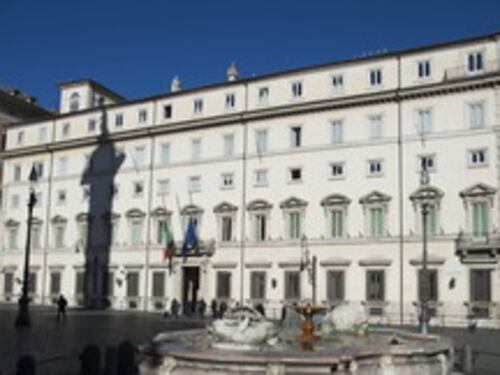 Lavoro: da Cdm ok a attuazione direttiva Ue permesso unico