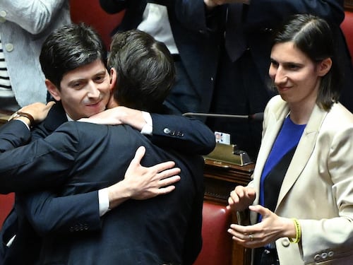 Covid, show in aula di Conte e Speranza: “È una vendetta politica”