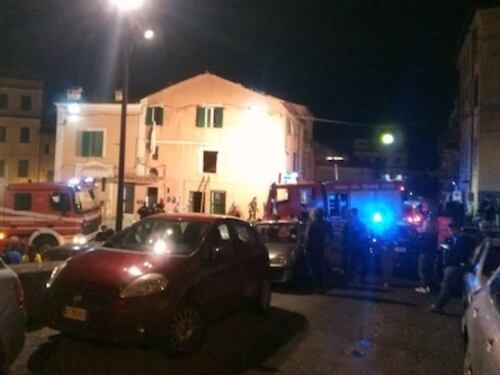 Choc a Genzano, esplode una palazzina in centro. Due feriti gravi: sbalzati a 15 metri