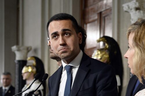 Di Maio: "No a governi tecnici"
