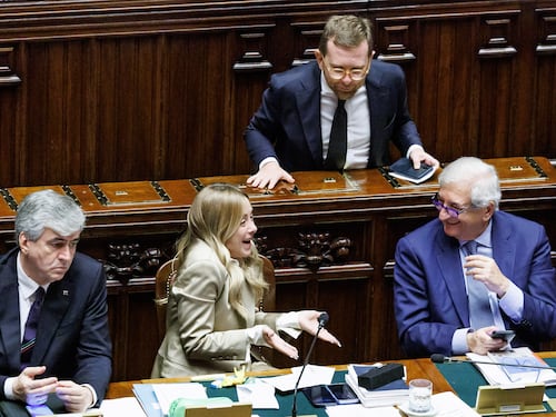 Meloni smaschera l’ipocrisia Pd sulle donne: “Misogini”
