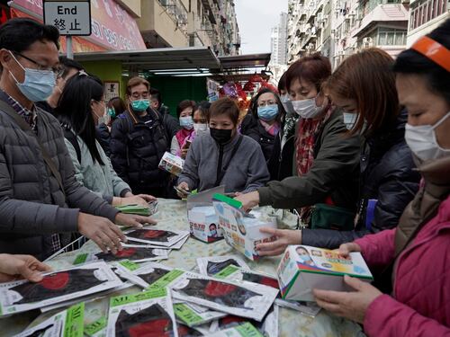Contagiati in dodicimila, oltre 250 morti. La drammatica contabilità del Coronavirus