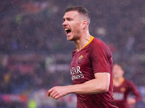 Contro l'Udinese ci pensa Dzeko. E la Roma ci crede ancora