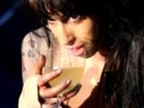 Amy Winehouse, chi gioca sulla pelle dell'ultima maledetta