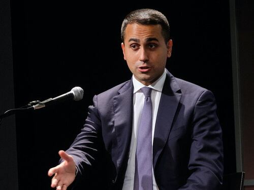 Addio 5stelle. Luigi Di Maio fa la conta e pensa a una "nuova avventura"