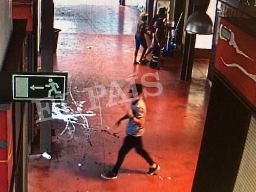 Barcellona, ucciso l'autista-killer della Rambla Younes Abouyaaqoub