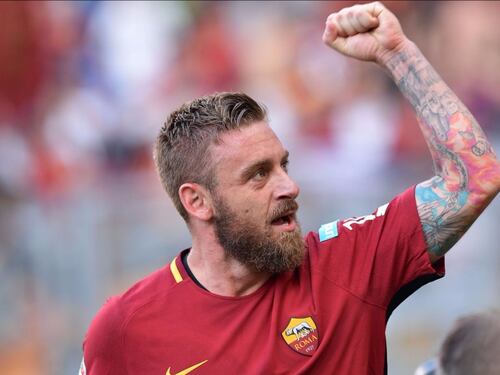 De Rossi alla Roma fino al 2019: dopo Totti non potevo andare via anch'io