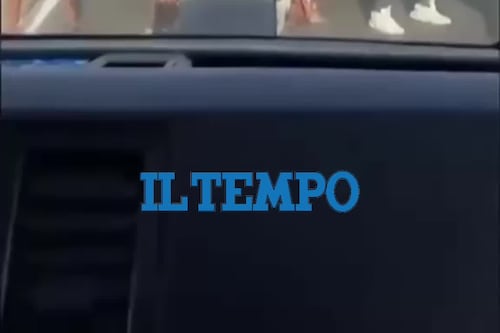 Ceuta, migranti dal Marocco. Caos e tensione fra le strade | VIDEO