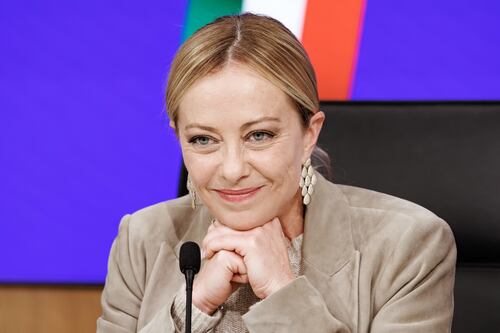 Via libera alla manovra da oltre diciotto miliardi, Meloni: "Seria ed equilibrata"