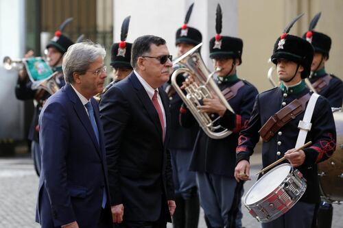 Al Sarraj chiede a Gentiloni navi italiane nelle acque della Libia