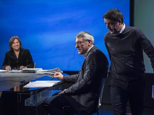 Referendum, scontro Renzi-Landini: "Difendi la casta". "No, riforma brutta"