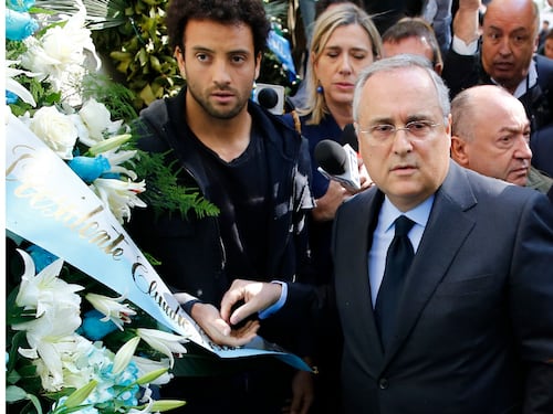 Anna Frank, Lotito si dissocia: "Porteremo i tifosi ad Auschwitz"