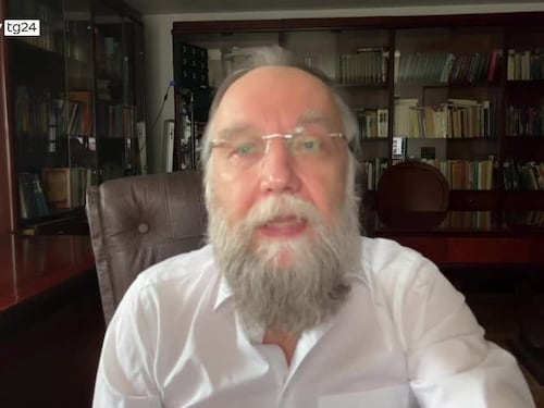Alexander Dugin critica Lavrov: “Hitler non era ebreo, parole strane”. Poi avverte: annientamento nucleare dell’umanità