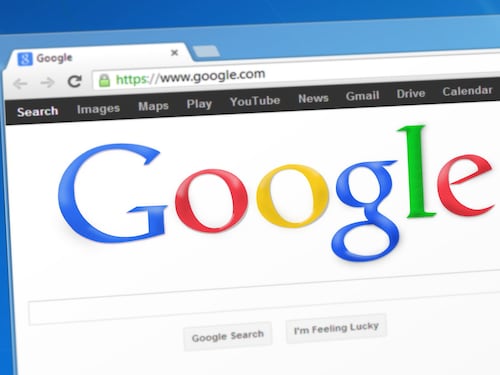 Google lancia la sfida a ChatGPT: arriva Bard, robot per le conversazioni