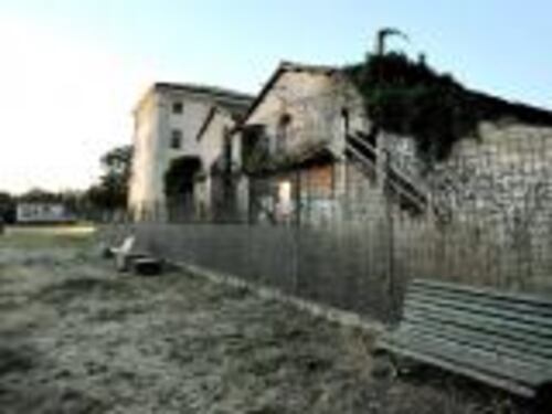 Stupro al parco del Pineto. Trovato il sesto filippino