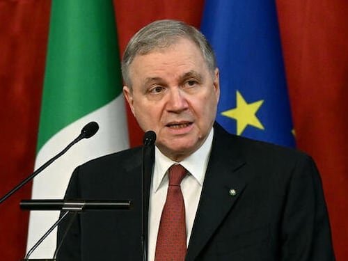 Italia in recessione per due anni se Putin chiude il gas. Bankitalia, la previsione di Ignazio Visco