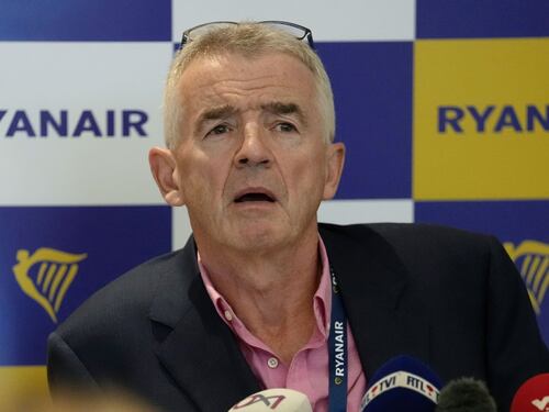 Guerra aperta tra Ryanair e il governo. “Dati spazzatura”, Enac al contrattacco