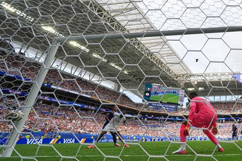 Mondiali, la "finalina" è pirotecnica: dieci gol e Inghilterra terza davanti alla Francia