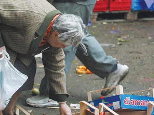 POVERI ITALIANI