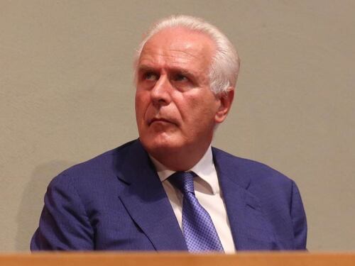 Migranti, il centrodestra smaschera Giani: cosa c'è dietro il no ai cpr
