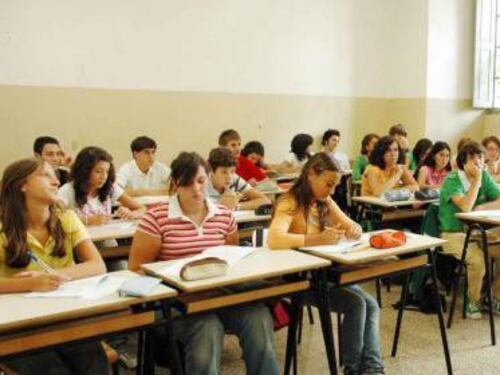 Alle superiori diminuiscono i bocciati