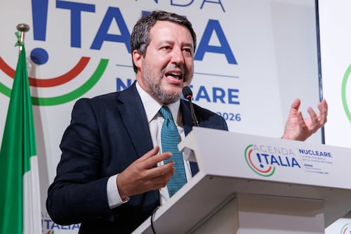 Salvini sulle chat finite sul Corriere: “È guardonismo non giornalismo”