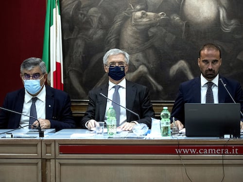 Mps-Unicredit, l'audizione del ministro Franco: almeno 2500 esuberi, cessione non in discussione