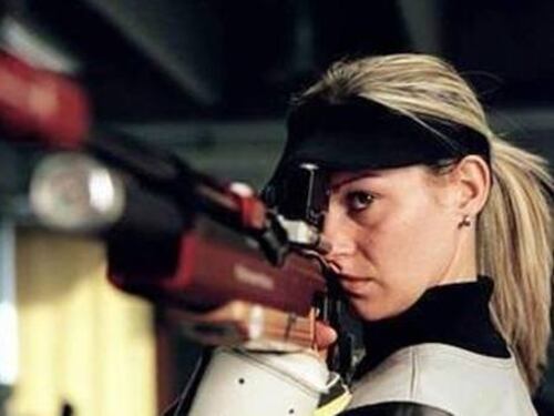 Ex campionessa di tiro a segno morta in casa. Indagati l'ex e un amico