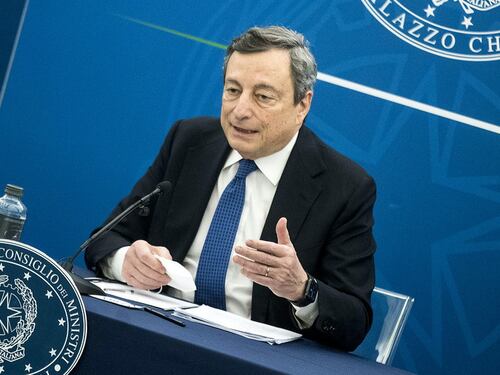 Il contentino di Draghi alle Regioni: riaperture col "gusto del futuro"