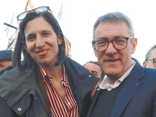 Pd di nuovo in piazza. Ormai è diventato una costola di Landini
