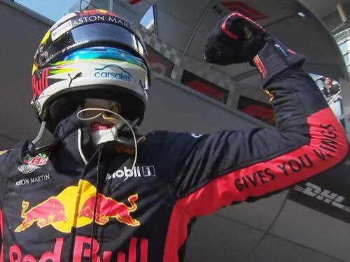Sorpresa Ricciardo in Cina. Kimi terzo, Vettel colpito da Vestappen: è ottavo