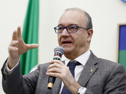 Scuola, pagella per i presidi. Voti come agli studenti e premi per i più bravi