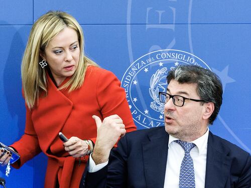 Governo, oltre 13 miliardi di tagli a tasse e bollette. Ma Schlein parla di “accanimento”
