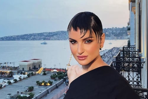 Arisa non si nasconde più: foto e dedica al nuovo fidanzato. Chi è lui