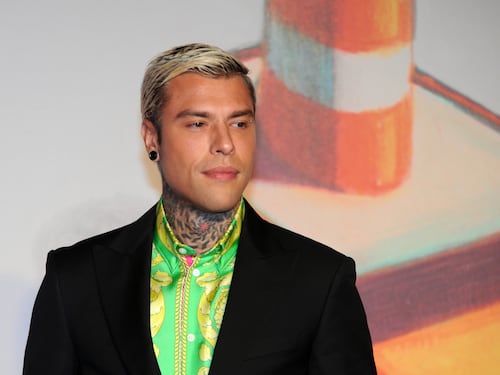 Fedez: la Bibbia è uguale a Harry Potter