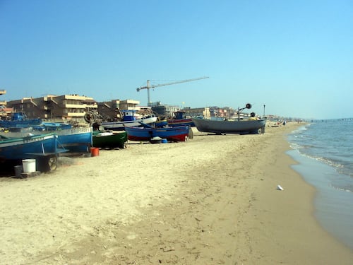 Chiuse per coronavirus le spiagge di Torvaianica, Anzio, Ardea e Nettuno