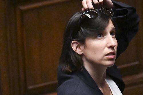 Il Pd e i Comuni sciolti per mafia: l'imbarazzo di Schlein in Campania