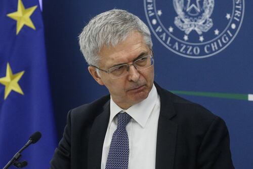 Doppio incarico con giallo. All’Economia carte nascoste per il capo gabinetto
