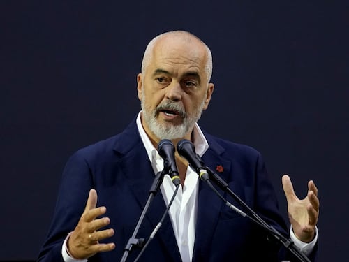 Vaccini Covid, il retroscena di Edi Rama, premier albanese: con Di Maio abbiamo fatto contrabbando