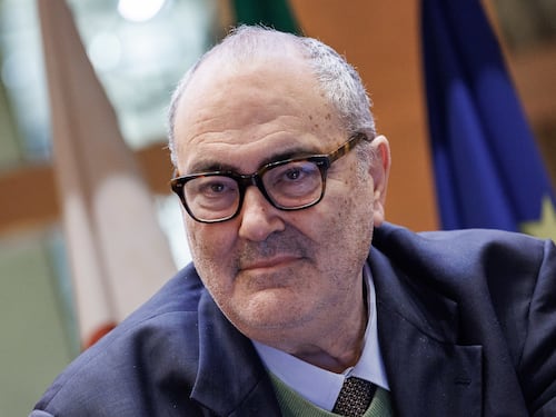 Governo, Bettini cade dal pero e sminuisce gli italiani: attratti dalla propaganda di Meloni