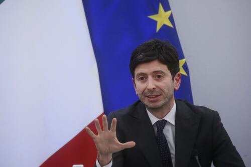 Green pass a lavoro anche durante l’estate: la finta apertura del governo ai no-vax