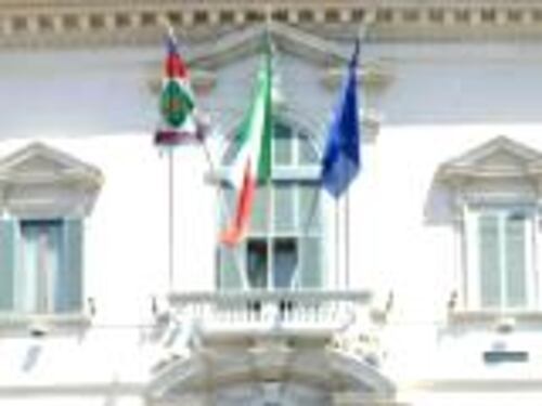 Pd e Terzo Polo pronti a salire al Colle "Sì al governo di unità nazionale"
