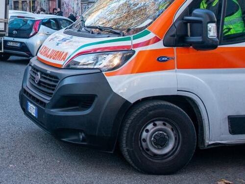 Genova, sorelle precipitano dal quarto piano: una muore. In casa 4 bambini