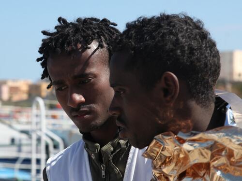 Aste di migranti in Libia, schiavi venduti per 400 dollari