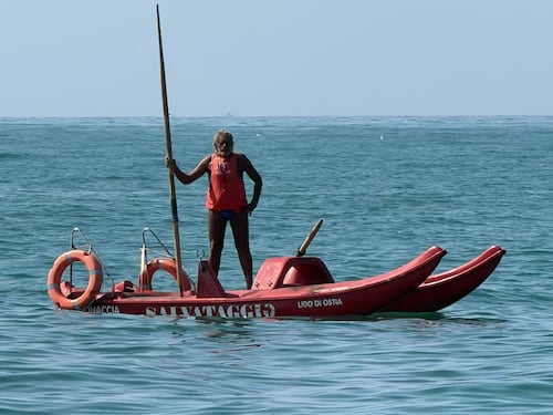 Ostia ricorda Fabrizio Valente, il bagnino eroe morto per salvare un bagnante