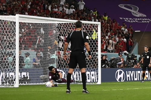 Mondiali, il Marocco manda a casa la Spagna. Bono star dei rigori e idolo social