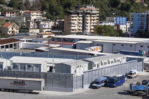 Albania, il tribunale di Roma non convalida il trattenimento dei migranti