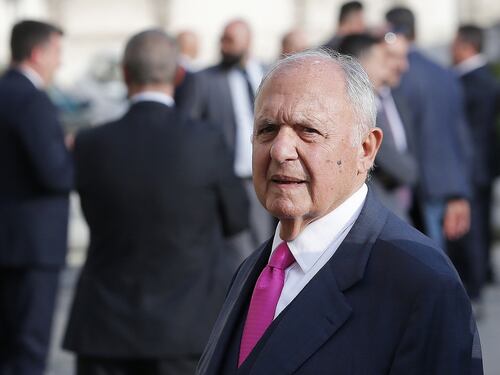 Alla Consob infornata di super dirigenti. Savona ne nomina altri 12