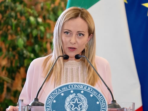 L'Italia cresce nonostante i gufi: i dati economici che smentiscono la sinistra