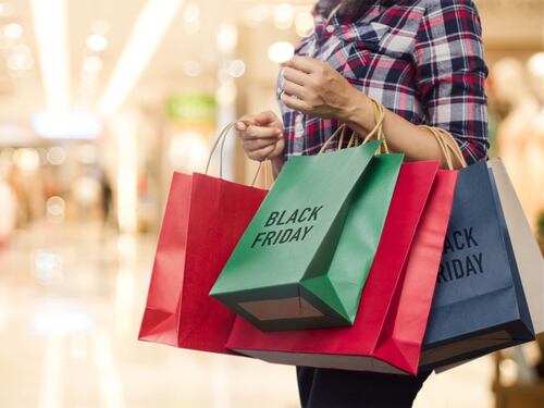 Black Friday, scoppia la febbre. Ecco gli sconti